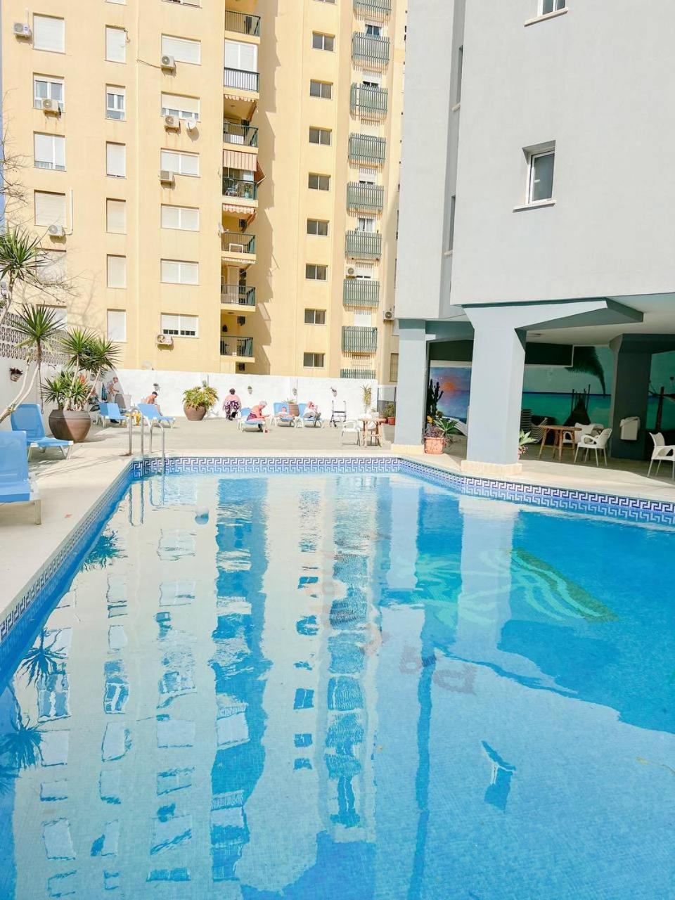 Palm Beach Aparment Sea Views Torremolinos Extérieur photo