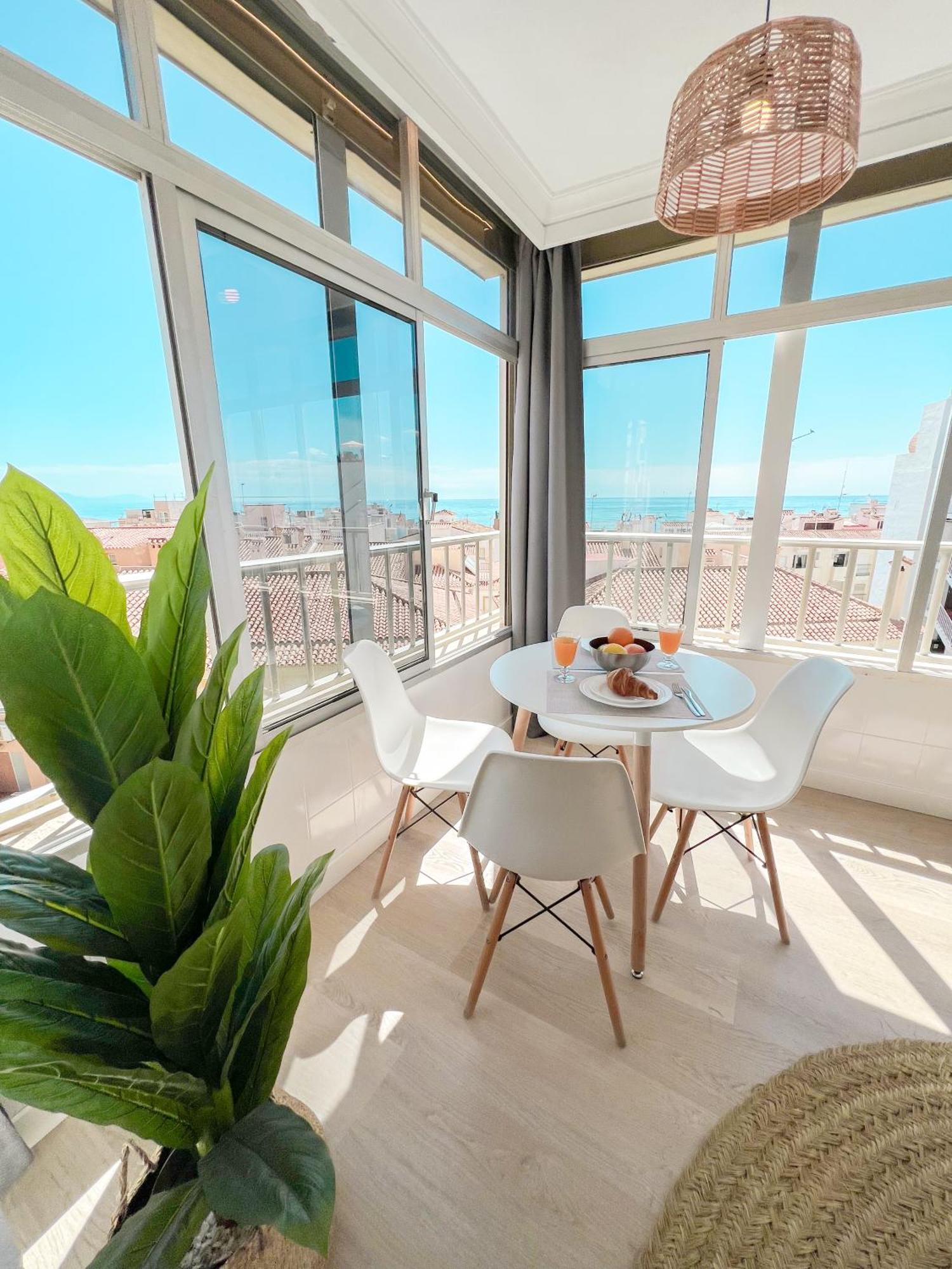 Palm Beach Aparment Sea Views Torremolinos Extérieur photo